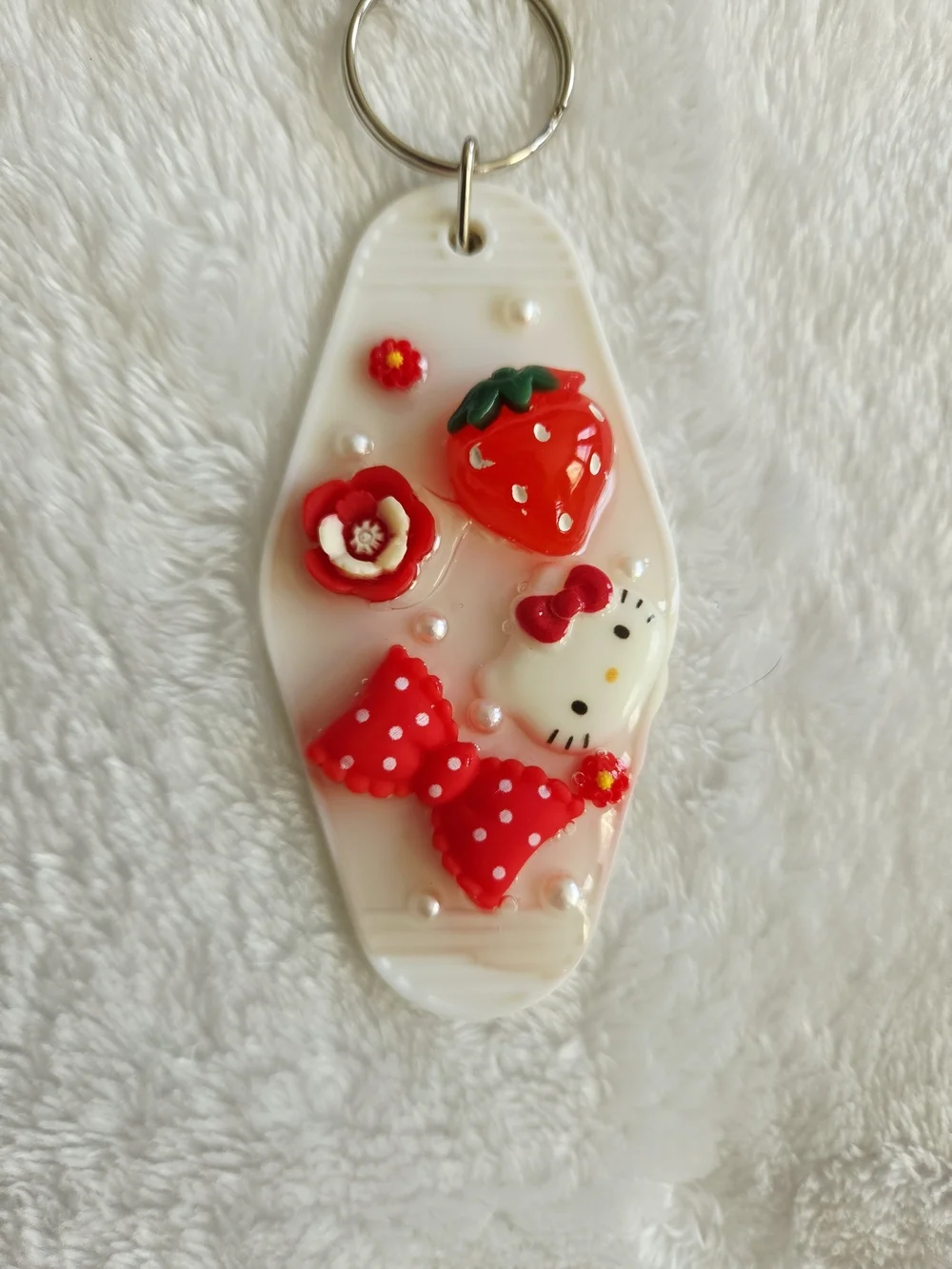 Hello Kitty Cute Red Strawberry & Bow Resin Junk Keychain